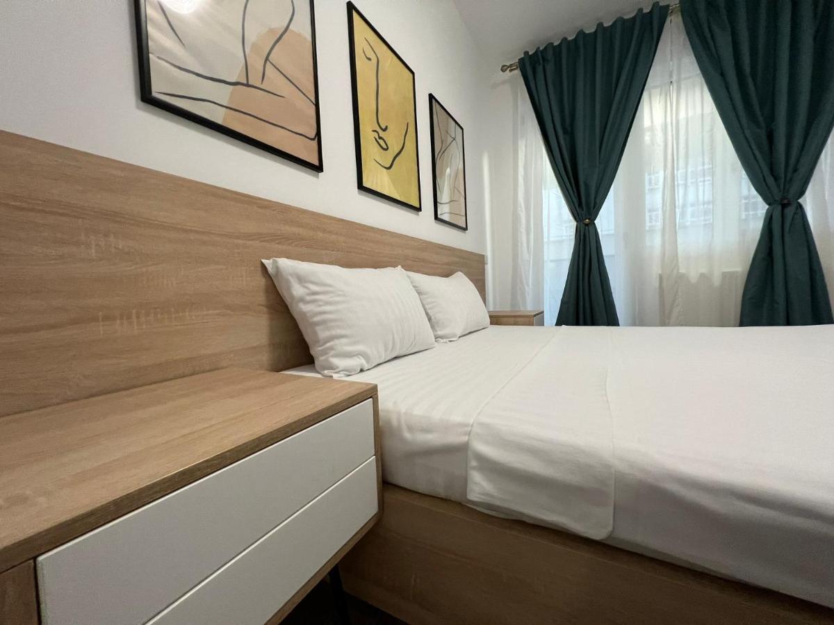 Perfect Host Palas Centru Lägenhet Iasi Exteriör bild